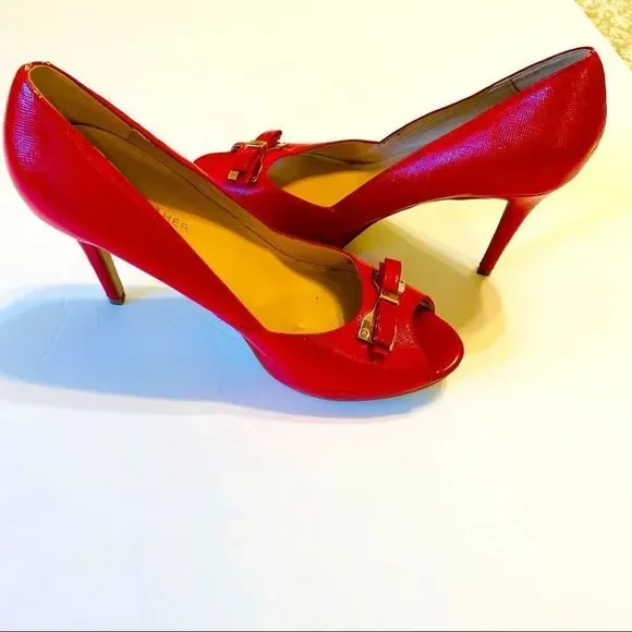 Marc-Fisher Women’s red Marsha Peep-Toe Bow Stillitoes size 8 - Picture 4 of 9